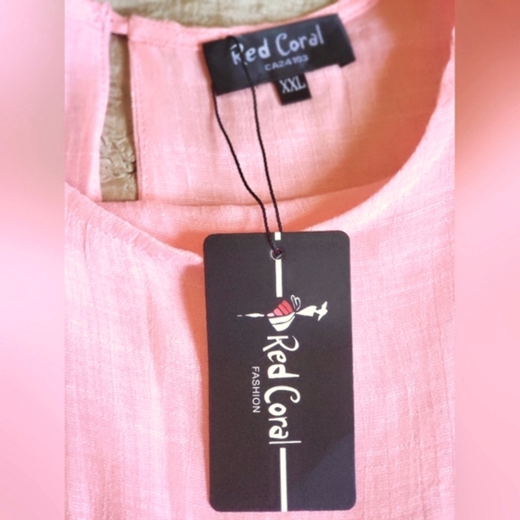28.  NWT Red Coral Faux Linen Layer Top in Pink - Picture 4 of 6